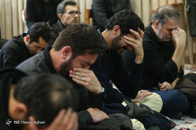 مراسم تجدید عهد هنرمندان با سردار قاسم سلیمانی