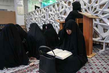 مراسم تجدید عهد هنرمندان با سردار قاسم سلیمانی