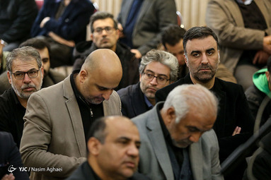 مراسم تجدید عهد هنرمندان با سردار قاسم سلیمانی