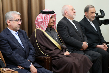 شیخ تمیم بن حمد آل ثانی امیر قطر، با حضرت آیت‌الله خامنه‌ای رهبر معظم انقلاب اسلامی دیدار کرد
