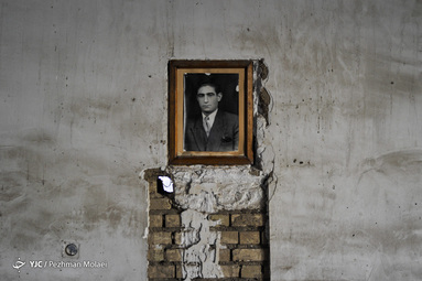 باغ رضوان یک قبرستان خصوصی می باشد که دارای مقبره های متعدد و زیبایی می باشد