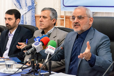 محسن حاجی میرزایی وزیر آموزش و پرورش در نشست صمیمی با نمایندگان انجمن اولیا و مربیان سراسر کشور