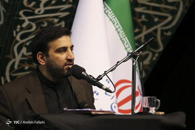 گرامیداشت قربانیان سانحه هوایی در دانشگاه تهران
