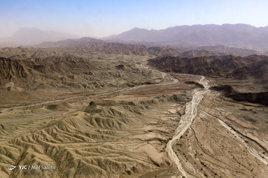 امداد رسانی به سیل زدگان در روستاهای سیت و مرون شهرستان بشاگرد