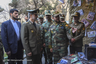 بازدید وزیر دفاع از دانشگاه افسری ارتش
