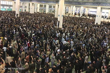 حضورپرشورمردم تهران در نماز وحدت بخش جمعه به امامت حضرت آیت‌الله العظمی خامنه‌ای