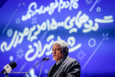 محسن هاشمی، رییس شورای شهر تهران در همایش گام دوم طرح مدارس آماده