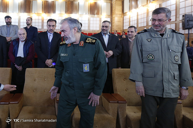 راه اندازی رادیو انقلاب