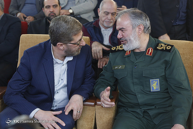 راه اندازی رادیو انقلاب