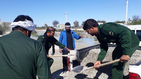خدمات رسانی نیروهای امدادی و مسلح در مناطق سیل زده سیستان  و بلوچستان