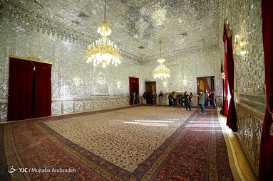 بازدید از «کاخ مرمر»