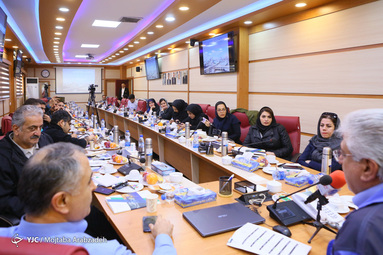 نشست خبری مديرعامل پتروشيمی شهيد تندگویان