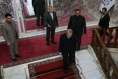 دیدار «رئیس دومای روسیه» با علی لاریجانی