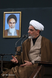 دومین شب عزاداری ایام فاطمیه در حسینیه امام خمینی(ره)