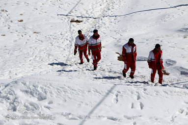 خسارات وارده و امدادرسانی به روستای زلزله زده کمرآباد آرندی شیراز