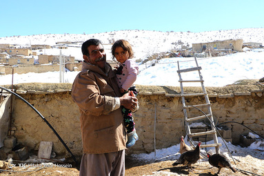 خسارات وارده و امدادرسانی به روستای زلزله زده کمرآباد آرندی شیراز