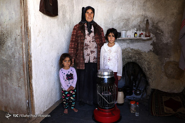 خسارات وارده و امدادرسانی به روستای زلزله زده کمرآباد آرندی شیراز
