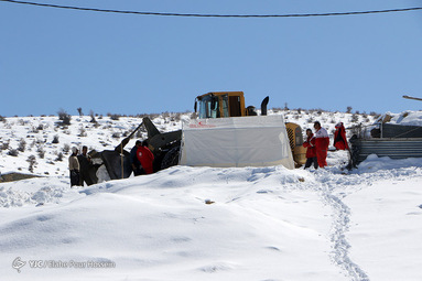 خسارات وارده و امدادرسانی به روستای زلزله زده کمرآباد آرندی شیراز