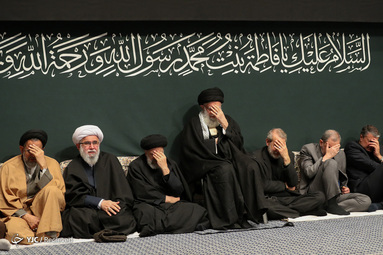 عزاداری شب شهادت حضرت زهرا (س) در حسینیه امام خمینی(ره)