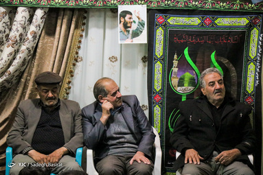 روضه های خانگی سنتی دیرینه با قدمتی بسیار زیاد از جمله مظاهر دلدادگی مردم ایران به اهل بیت است