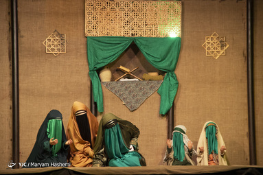 نمایش آیینی حور در آتش در شهر کرج