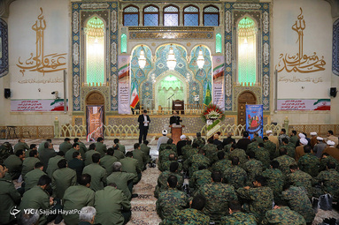 گلباران بیت امام در قم