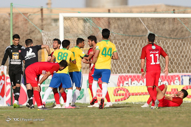 لیگ برتر فوتبال/ صنعت نفت آبادان ۰ - پرسپولیس ۱