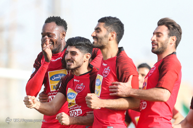 لیگ برتر فوتبال/ صنعت نفت آبادان ۰ - پرسپولیس ۱