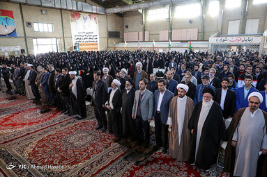 اجتماع عظیم دانشجویی باید قوی شویم در مشهد مقدس