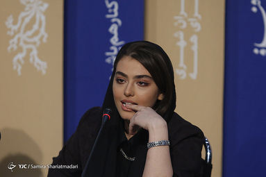 نشست خوب بد جلف 2/ارتش سری .کارگردان پیمان قاسم خانی بازیگران پژمان جمشیری  سام درخشانی، ریحانه پارسا، حامد کمیلی‎
