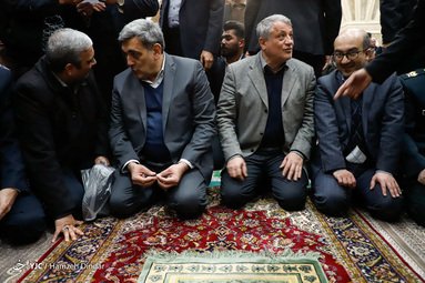 تجدید میثاق اعضای شورای شهر و شهرداری با اما راحل