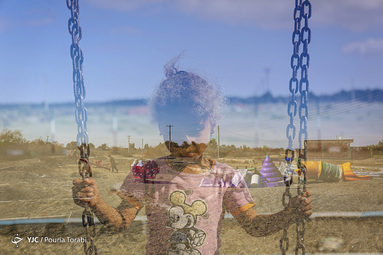 شادی کوچک در قلعه ی بزرگ