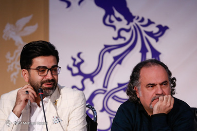 نشست فیلم «سینما شهر قصه» به کارگردانی مشترک کیوان علی‌محمدی و علی‌اکبر حیدری و بازی حامد کمیلی، علی اوجی، آناهیتا درگاهی