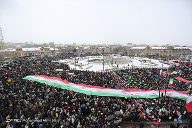مراسم راهپیمایی یوم الله۲۲ بهمن و جشن چهل و یکمین  سالگرد پیروزی انقلاب اسلامی در همدان