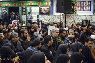 دیدار حجت الاسلام رئیسی با خانواده جانبختگان تشییع شهید سلیمانی در کرمان