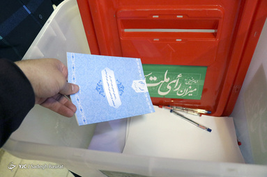 آماده سازی صندوق های اخذ رای مجلس شورای اسلامی در شهرضا