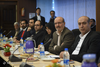 نشست خبری حزب کارگزاران