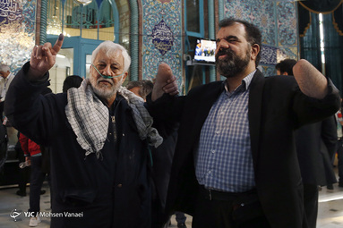 انتخابات مجلس شورای اسلامی و مجلس خبرگان در حسینیه ارشاد