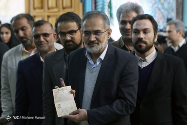 انتخابات مجلس شورای اسلامی و مجلس خبرگان در حسینیه ارشاد
