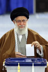 اخذ رأی حضرت آیت الله خامنه‌ای رهبر معظم انقلاب