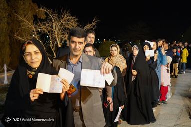 حال و هوای دقایق پایانی انتخابات یازدهمین دوره مجلس شورای اسلامی در اصفهان