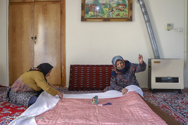 خانه تکانی در روستای کفشگیری از توابع استان گلستان
