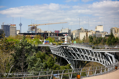 روز طبیعت/پل طبیعت تهران