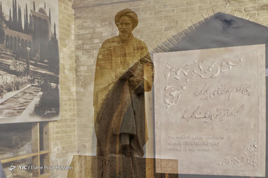 استاد سخن سعدی