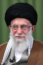 محفل نورانی انس با قرآن کریم، با حضور رهبر انقلاب اسلامی و از طریق ارتباط تصویری با چند تن از قاریان ممتاز کشور در مصلای امام خمینی(ره) برگزار شد