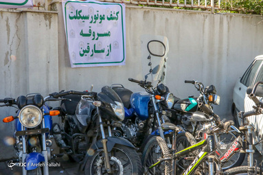 كشف و دستگيري سارقان دو دستگاه خودرو و موتور سيكلت مسروقه