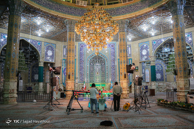 ترتیل خوانی قرآن کریم در مسجد جمکران