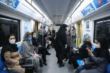 ماسک زدن در مترو اجباری شد