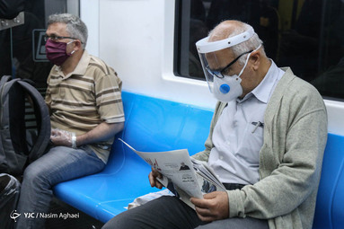 ماسک زدن در مترو اجباری شد