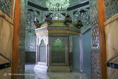 صحن و سرای حرم عبدالعظیم حسنی (ع)